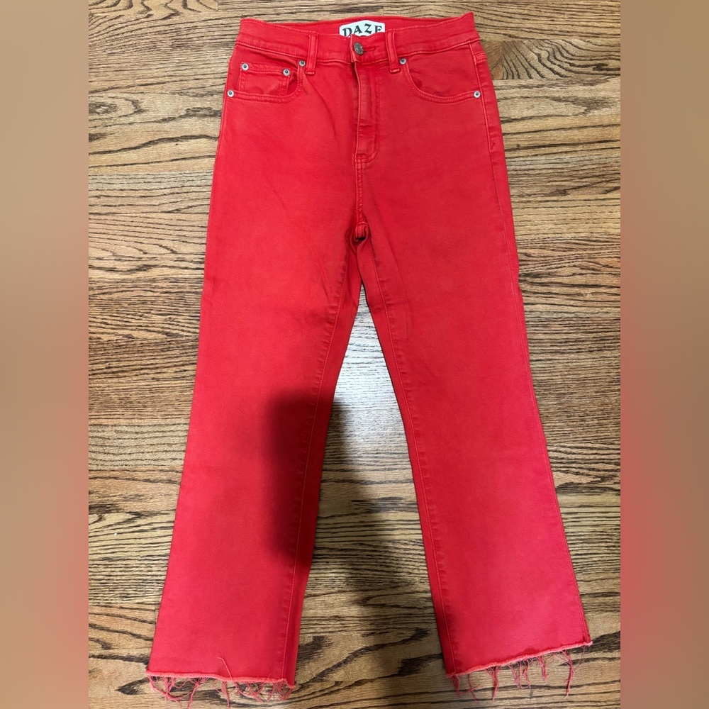 DAZE Red Cropped Ankle Jeans